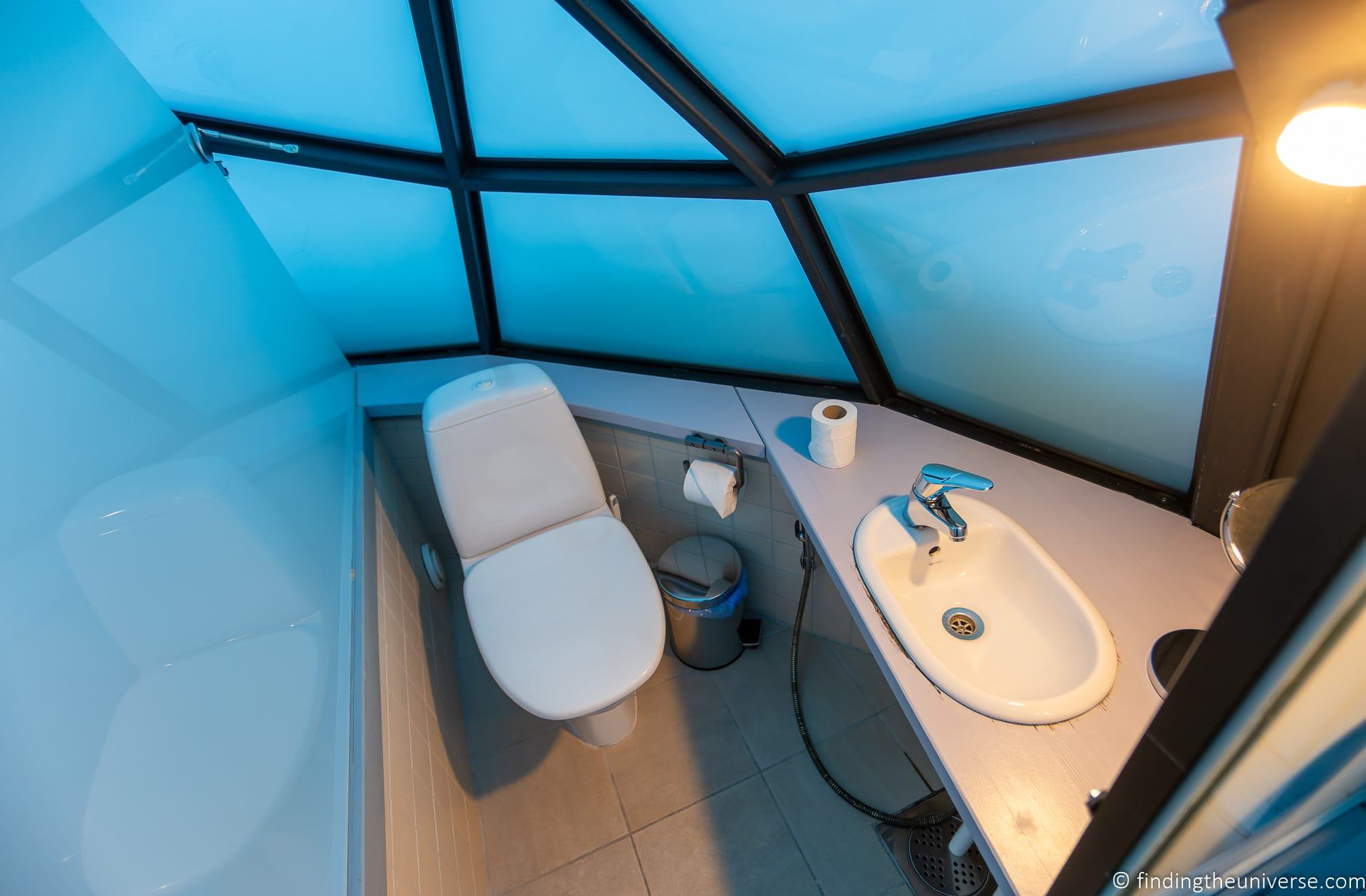 Kakslauttanen Arctic Resort - small glass igloo bathroom