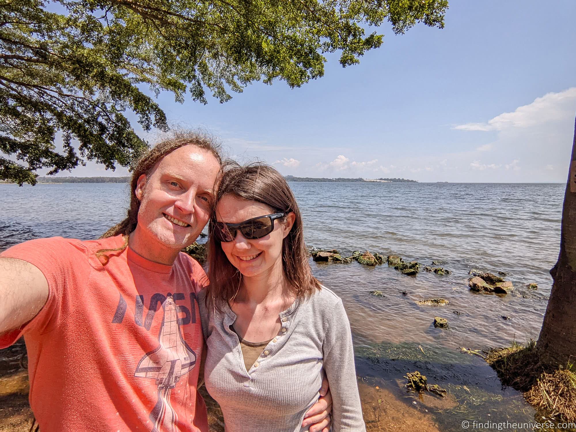 Laurence and Jessica on beach Uganda_by_Laurence Norah