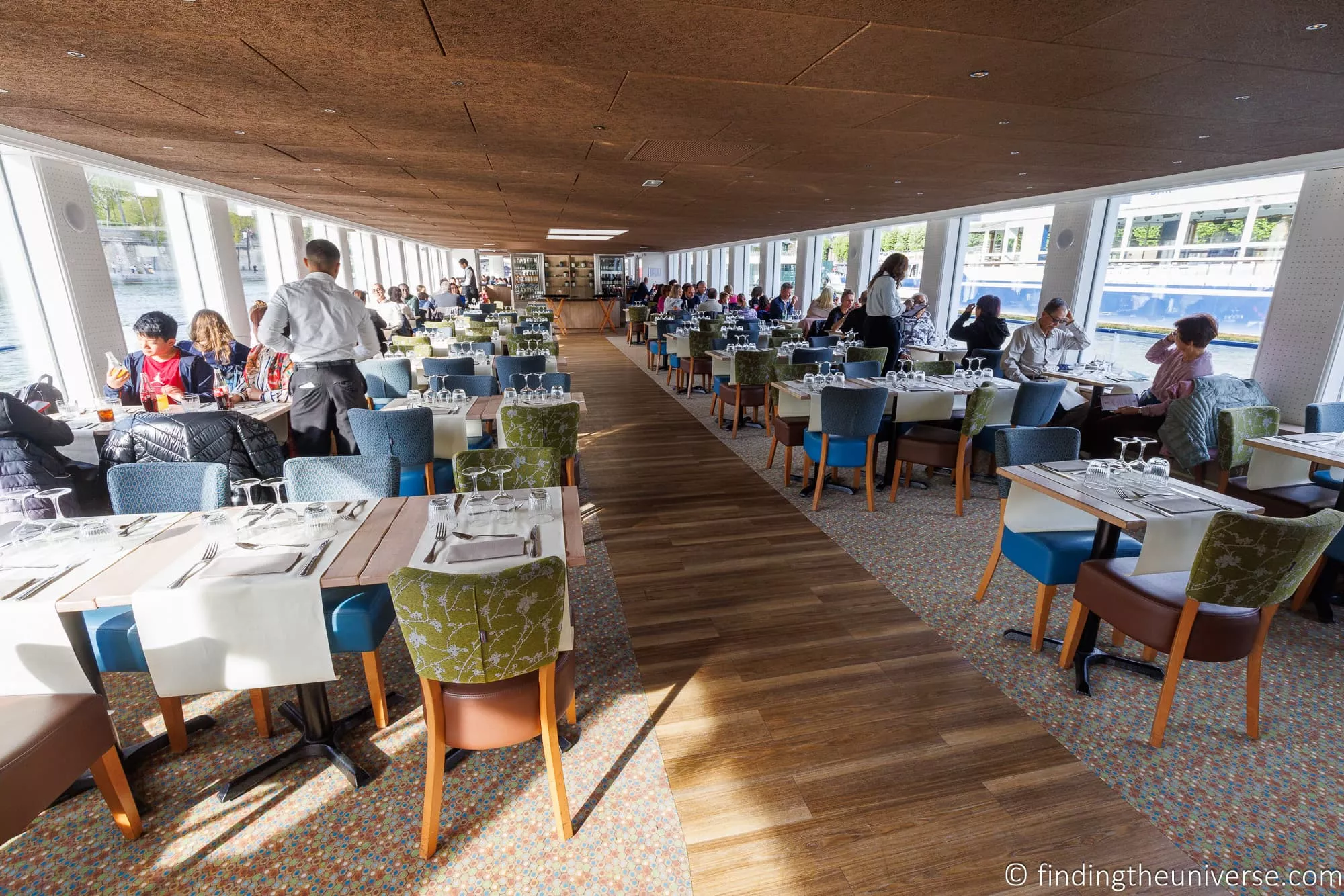 Seating on a Seine River dinner cruise