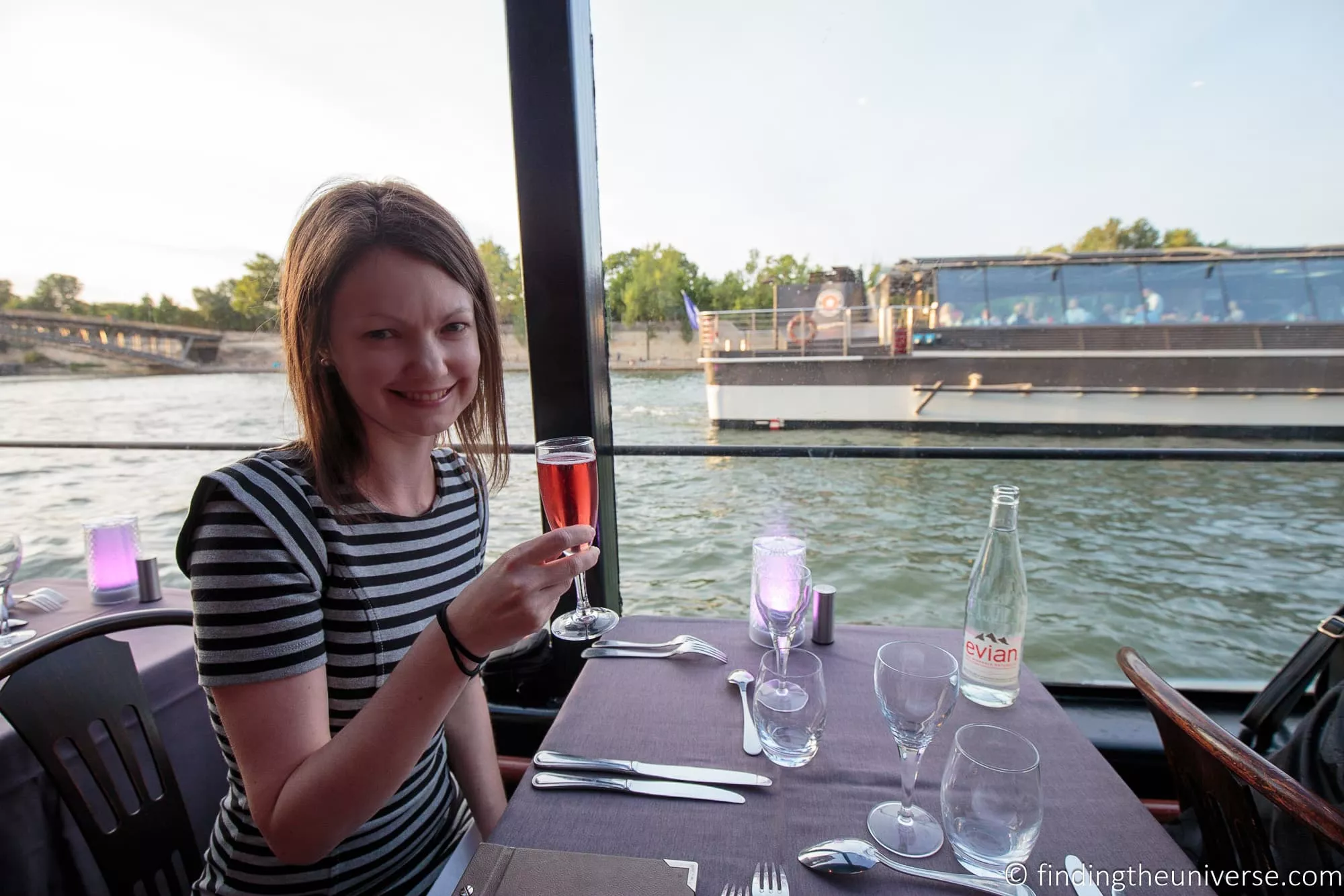 Paris Seine dinner cruise on the River Seine