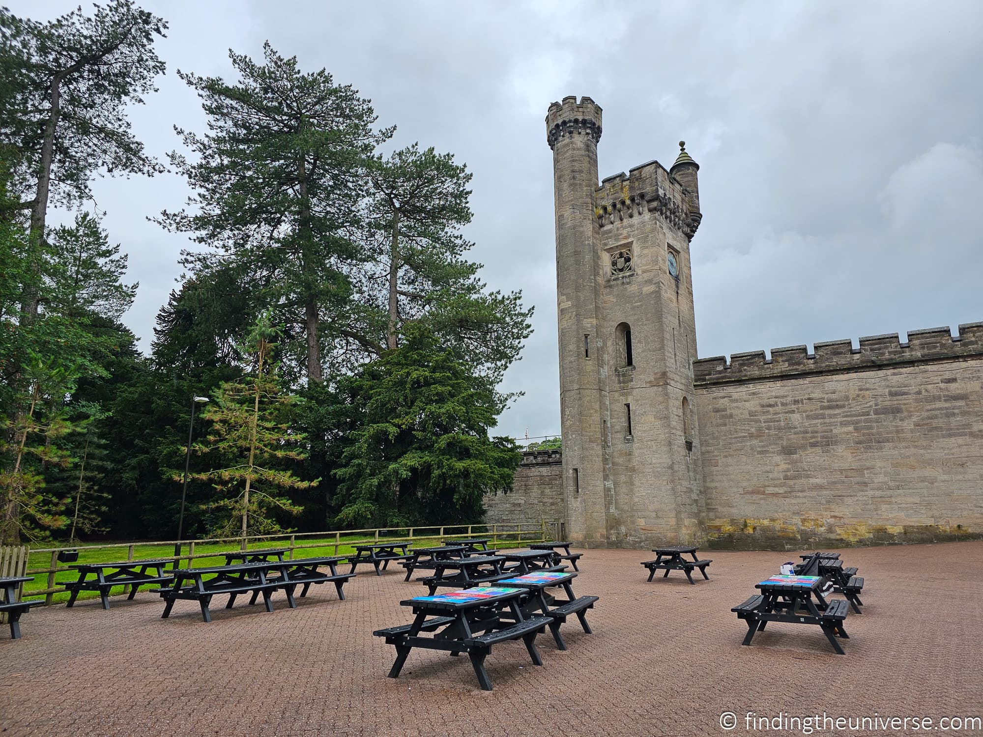 Alton Towers Picnic Tables