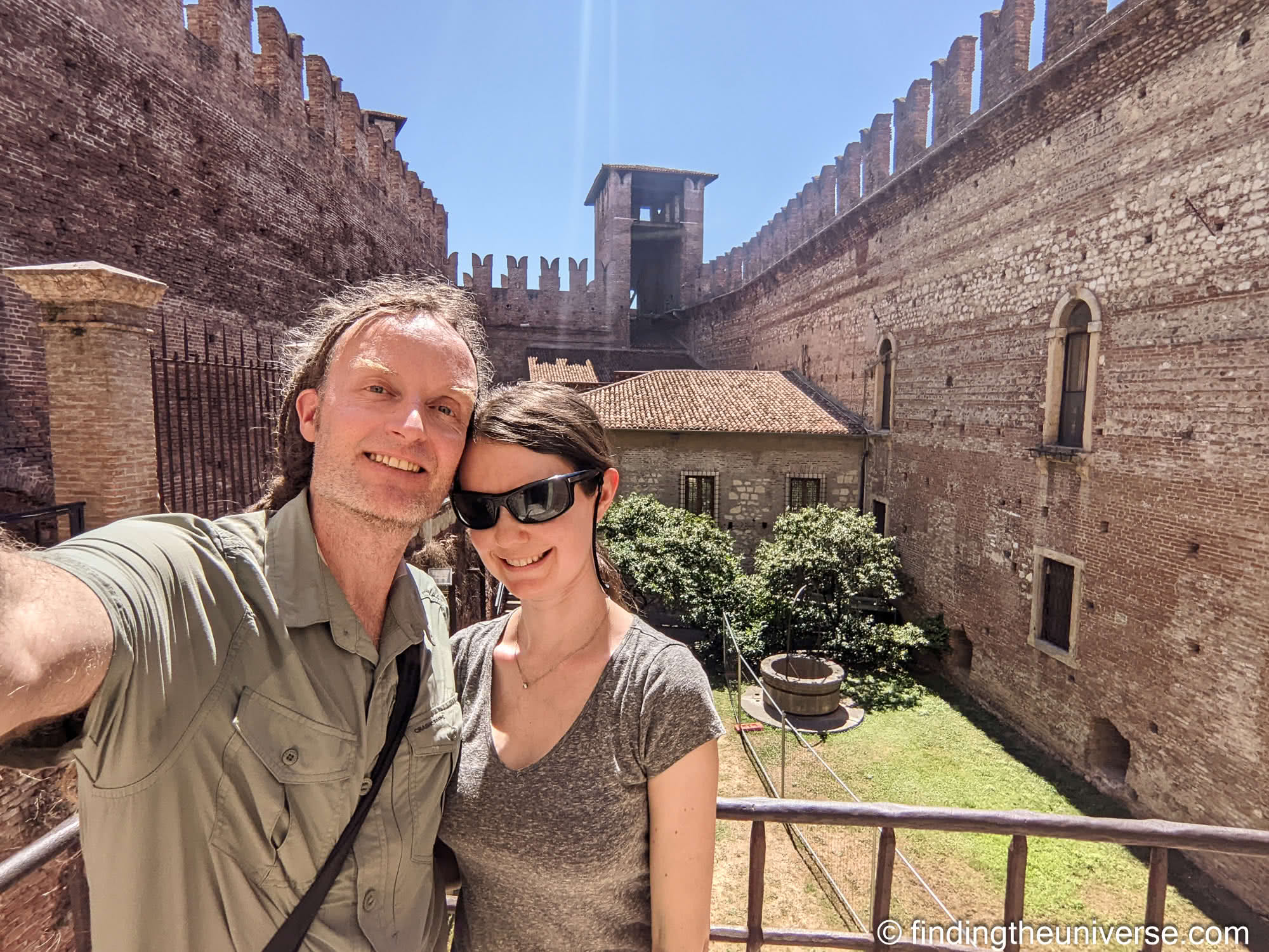 Laurence and Jess in Museo di Castelvecchio by Laurence Norah