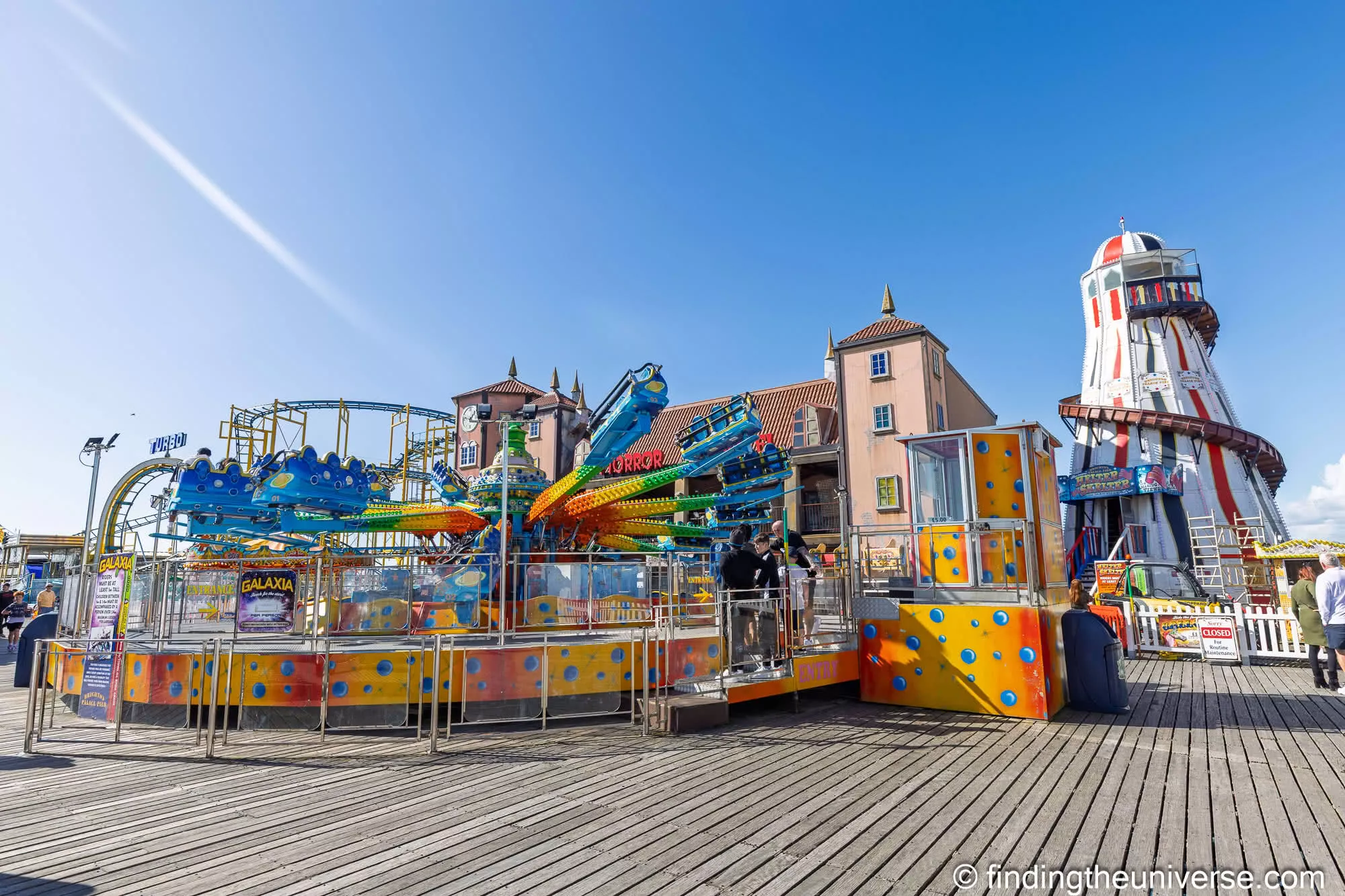 Brighton pier by Laurence Norah-3