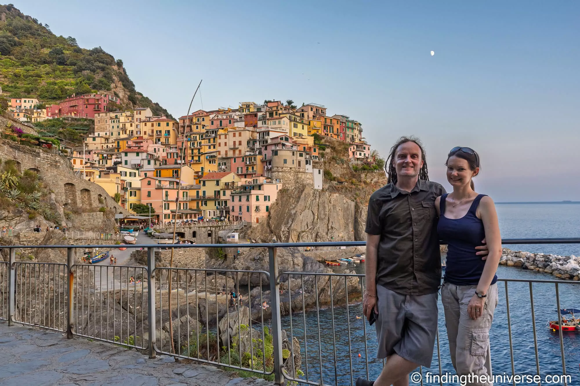 Laurence and Jess at the classic Manarola viewpoint, Cinque Terre
