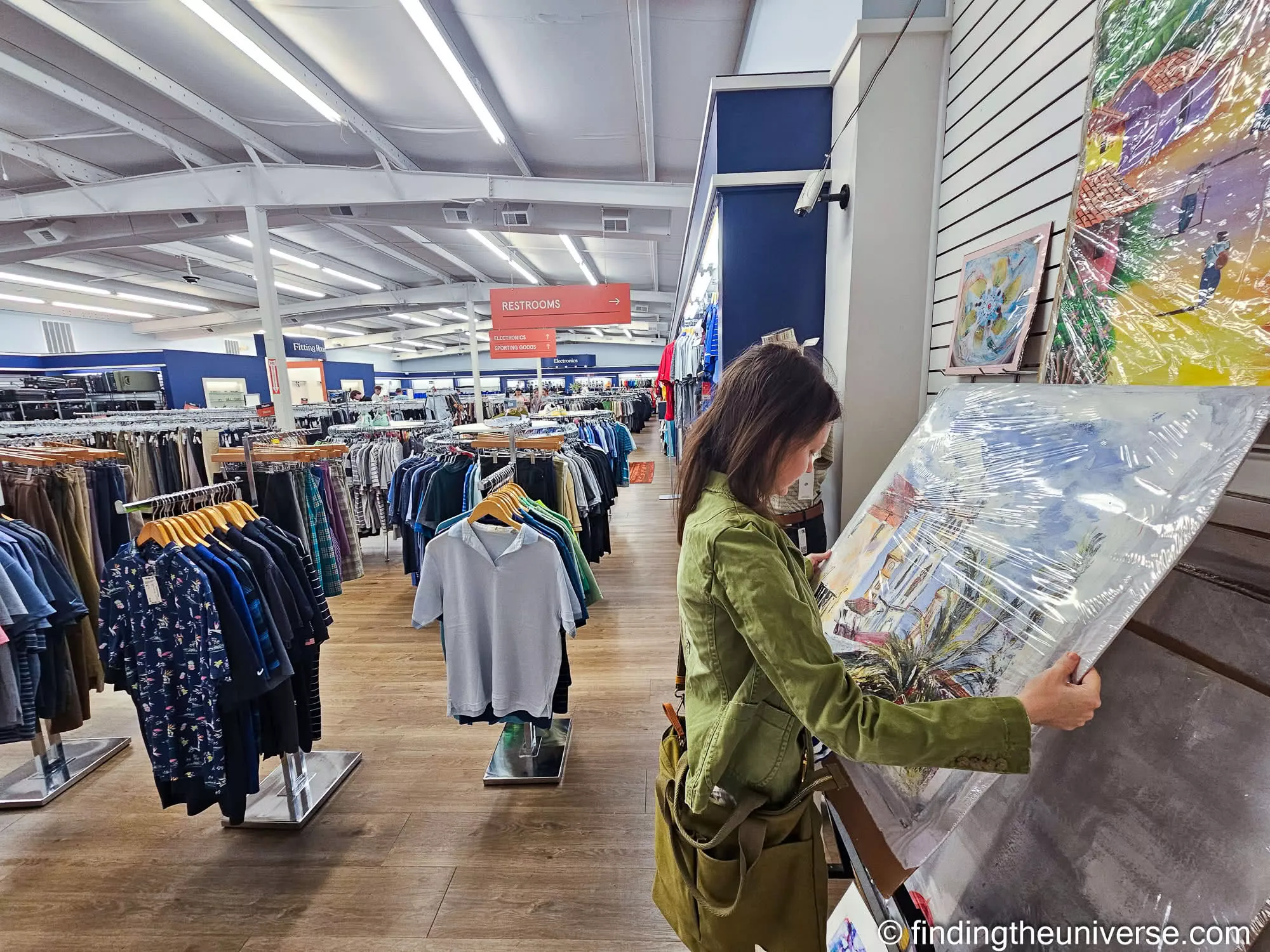 Inside the Unclaimed Baggage store main sales floor