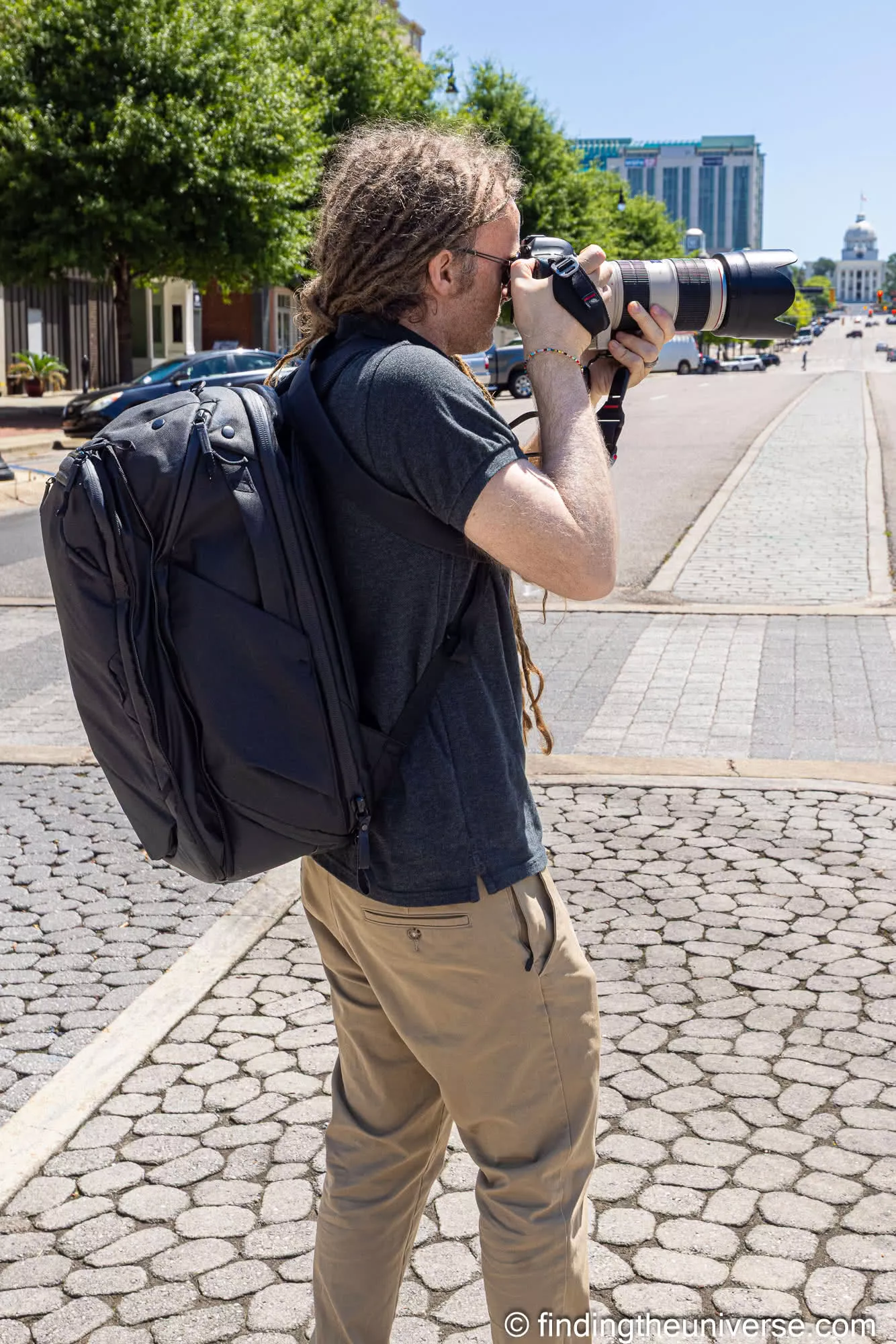 Laurence with Peak Design camera bag by Laurence Norah