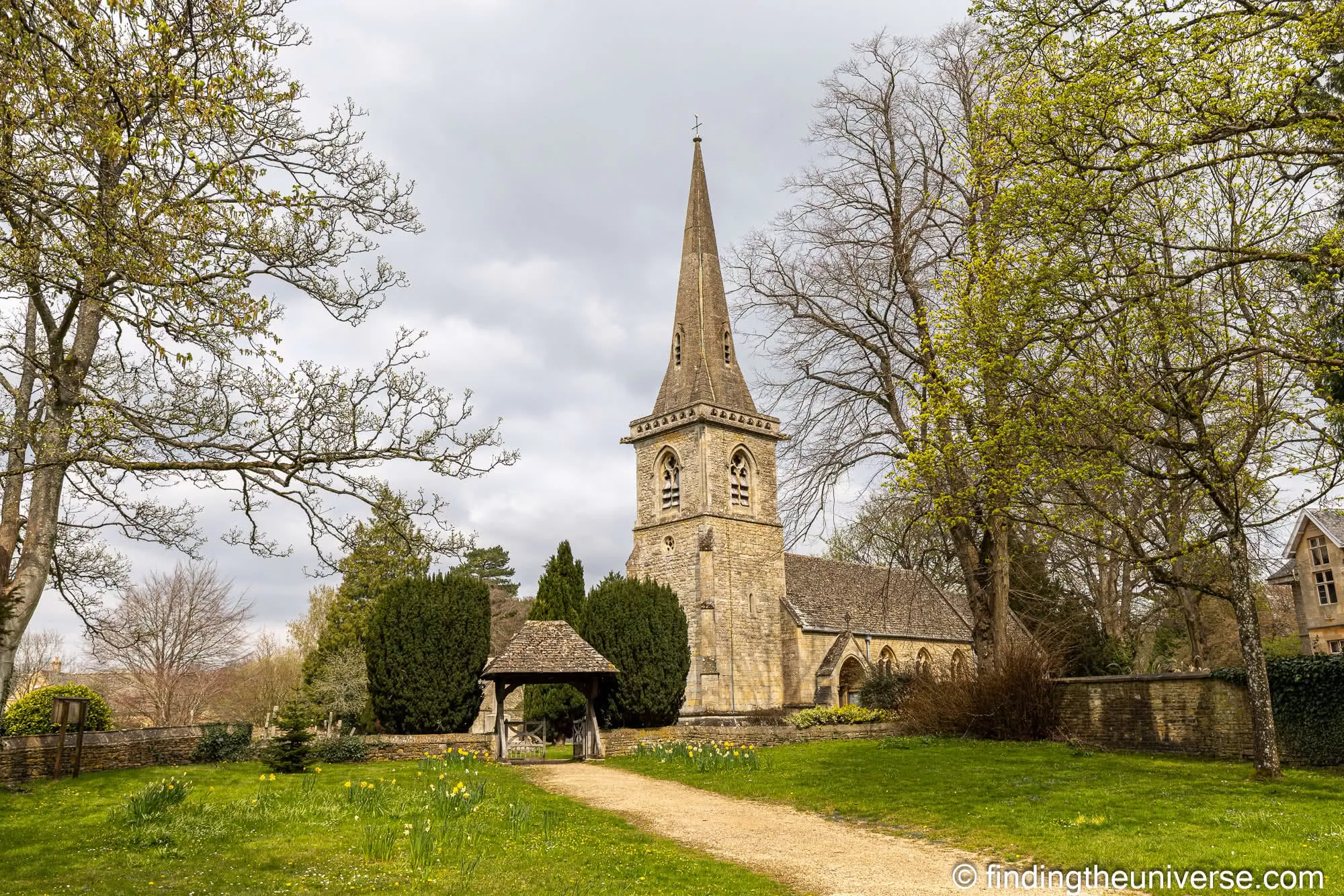 Lower Slaughter church and lychgate in spring