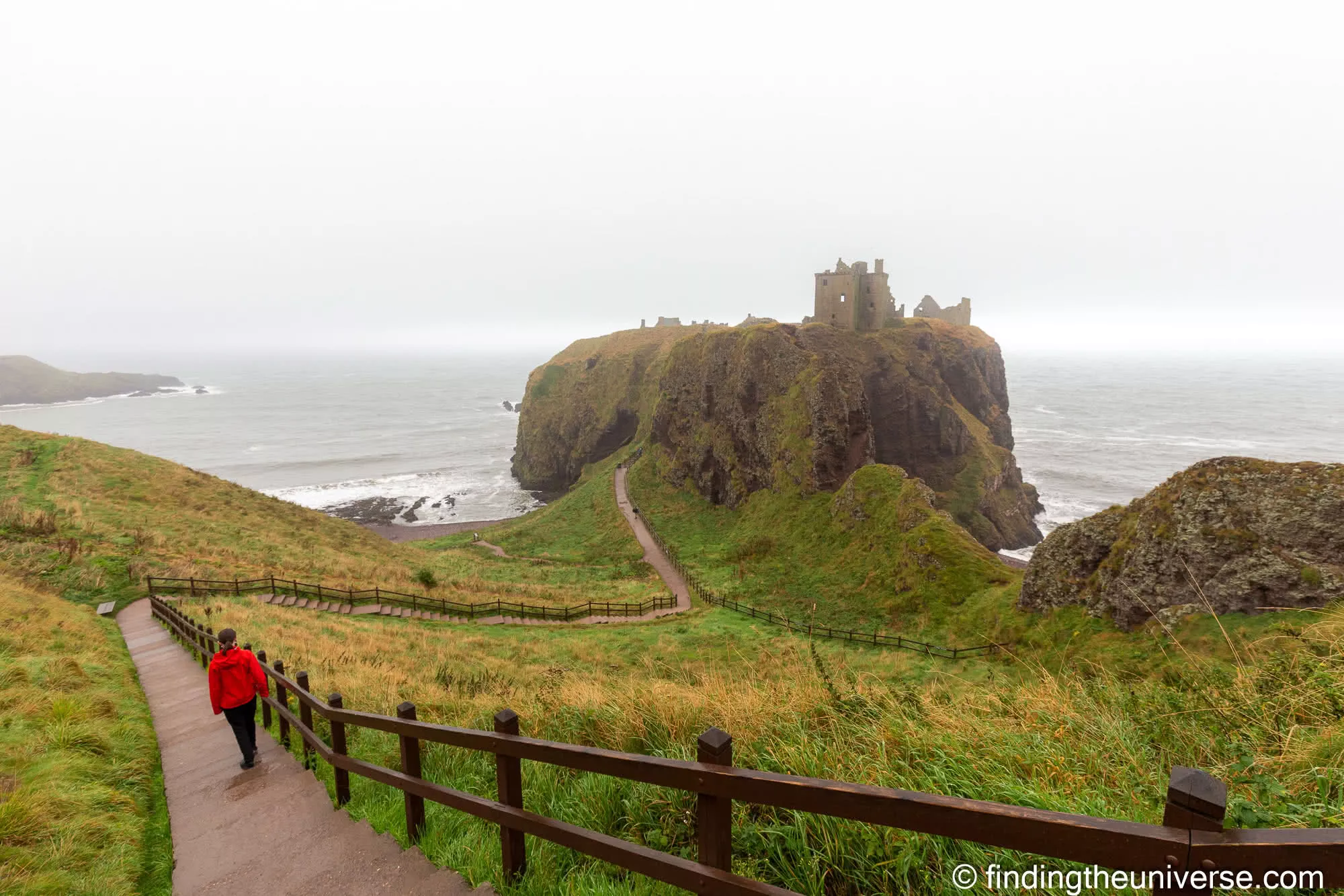 Dunnottar Castle in sea mist