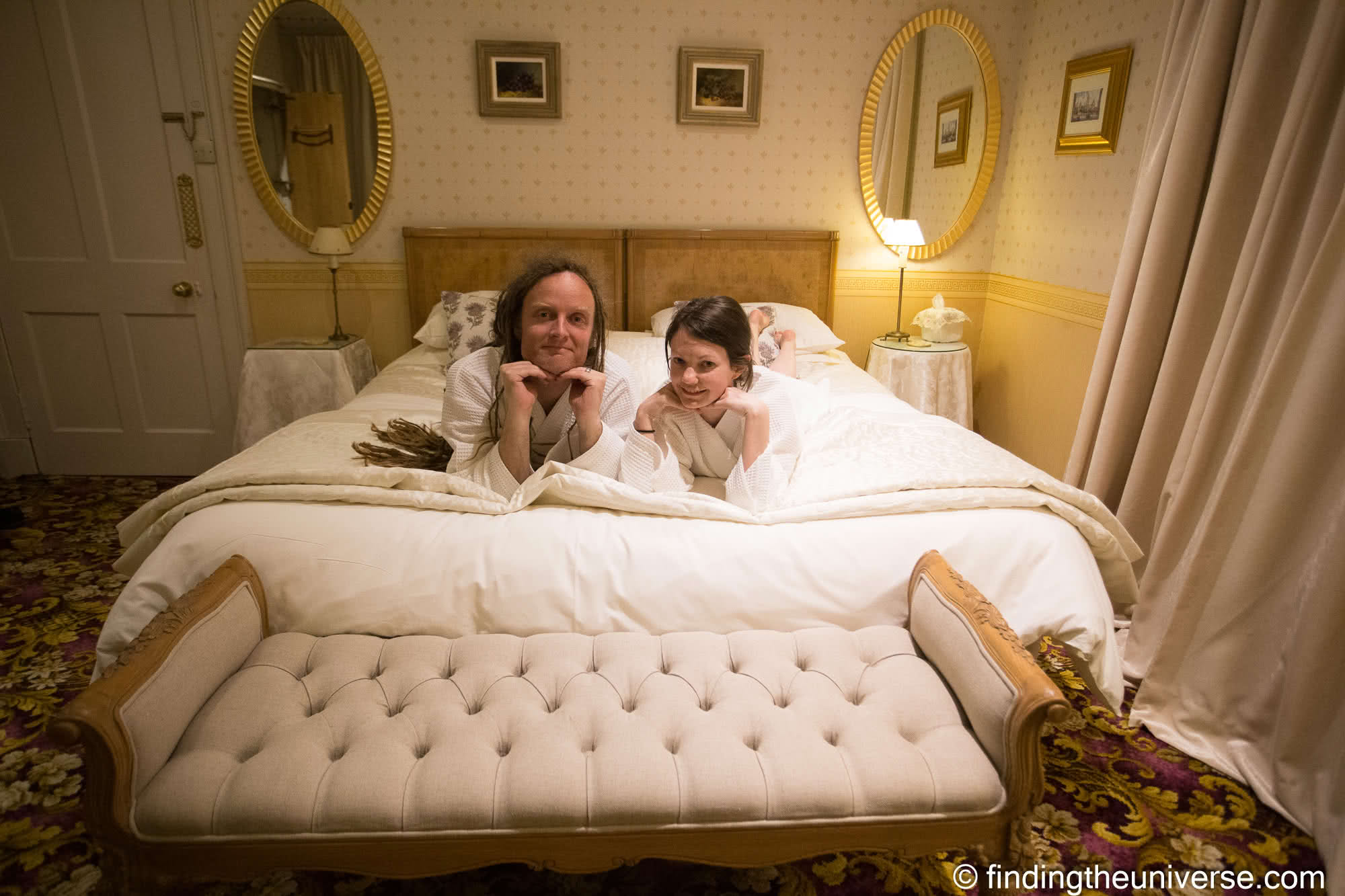 Laurence and Jess in hotel bed