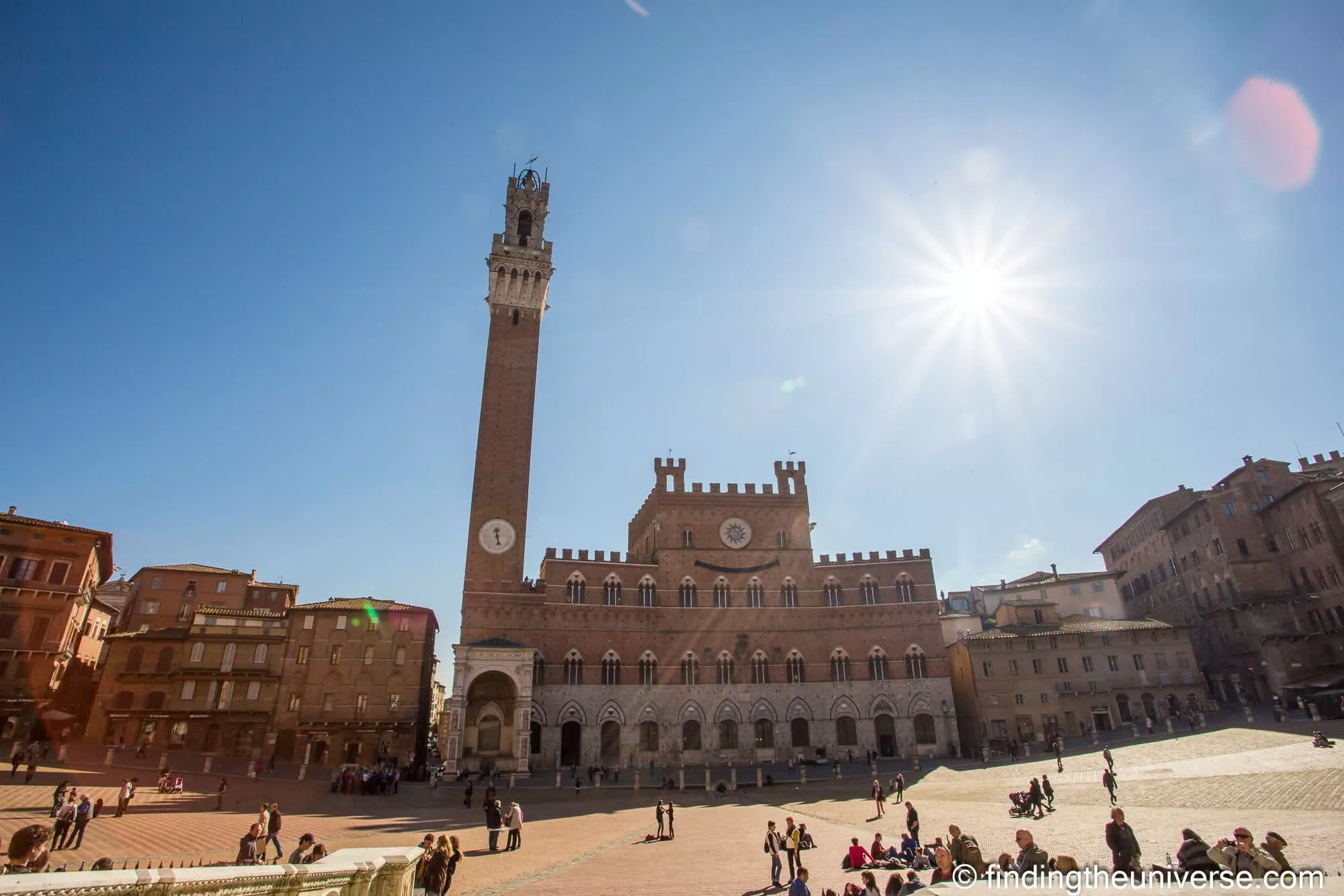 Torre del Mangia and the Palazzo Pubblico on Piazza del Campo, Siena