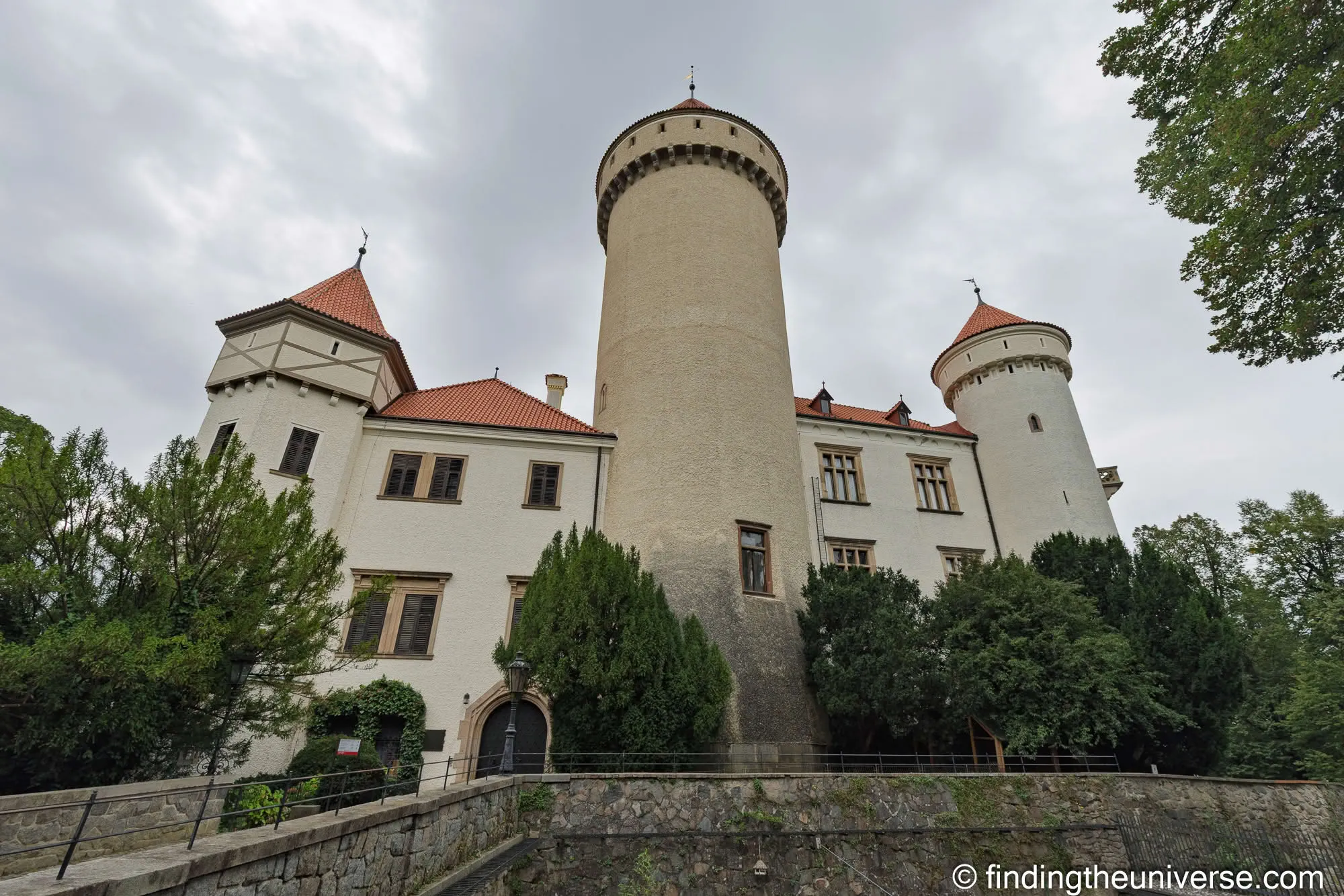 Round tower and wings of Konopiště Castle