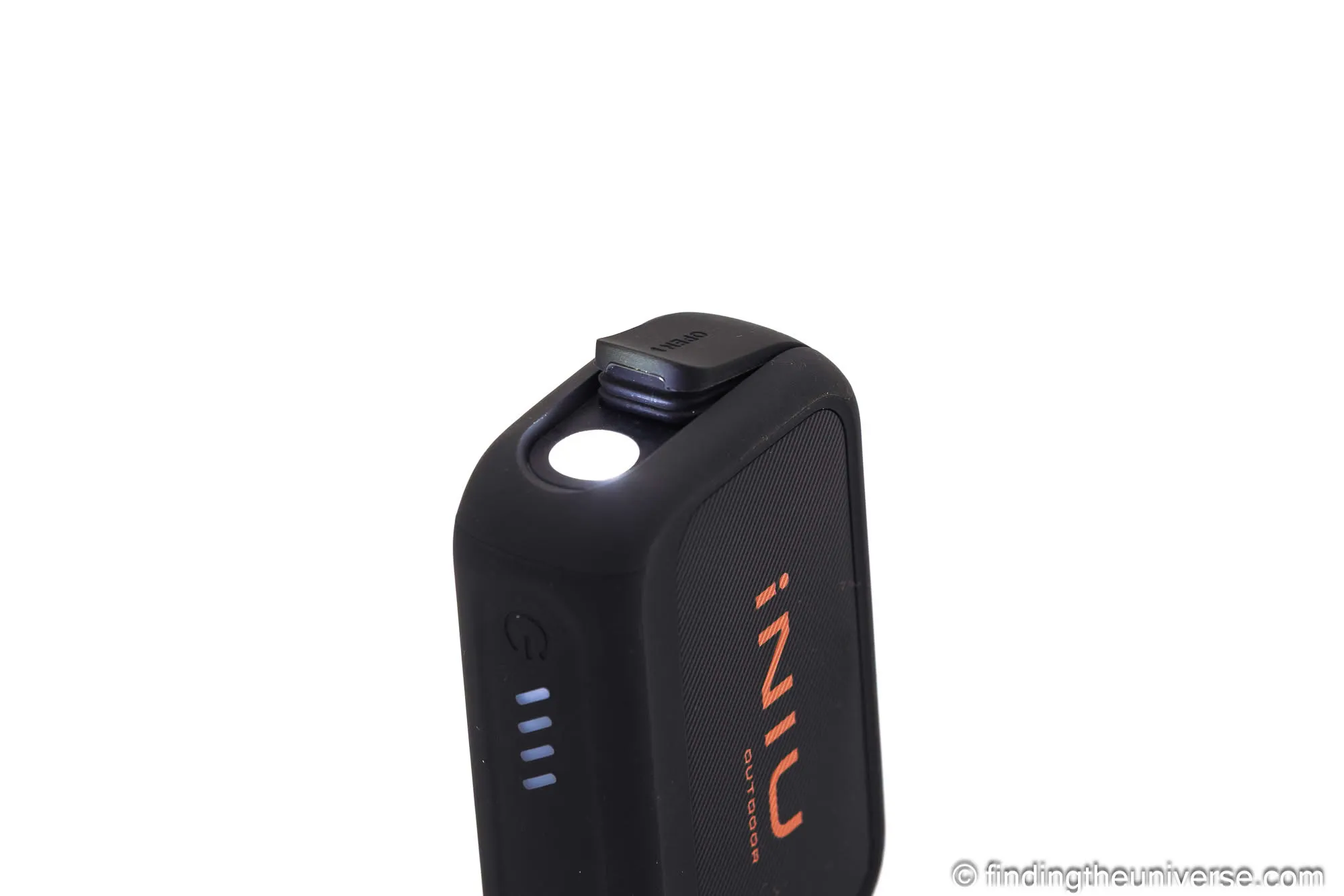 INIU RG-10000 camp light on in white mode