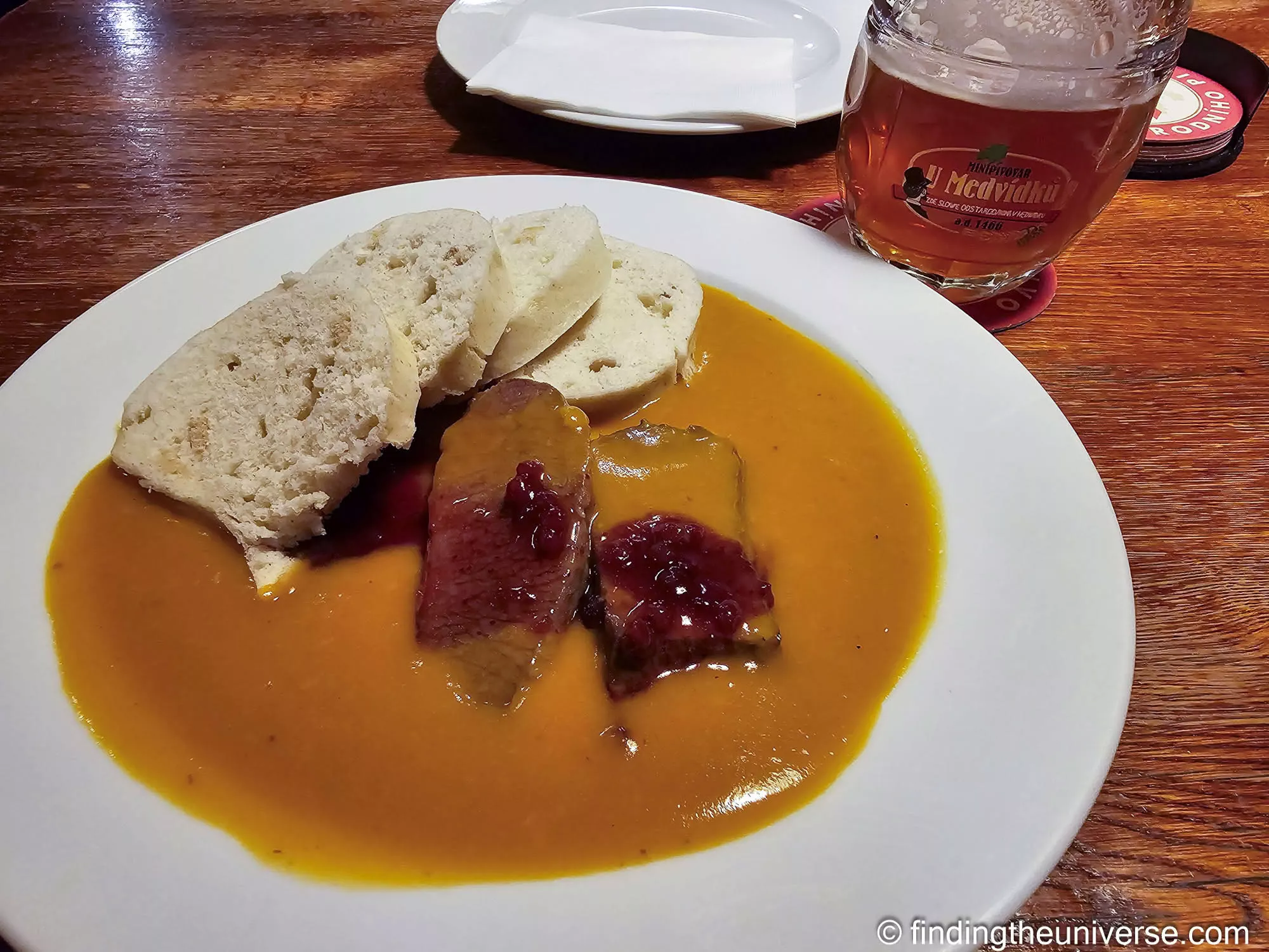 Svíčková with bread dumplings at U Medvídků, Prague